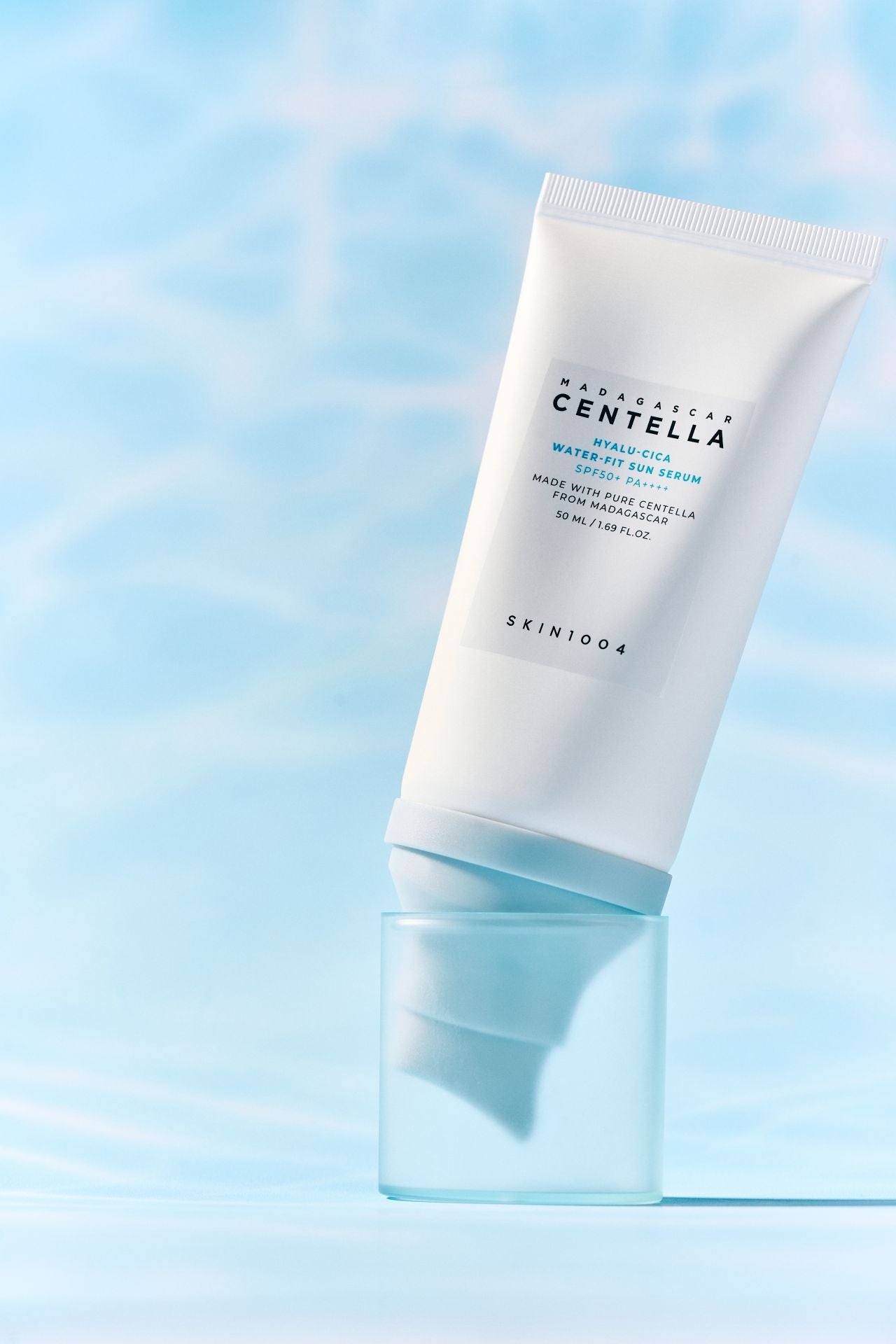 KIN1004 Madagascar Centella Hyalu-Cica Water-Fit Sun Serum