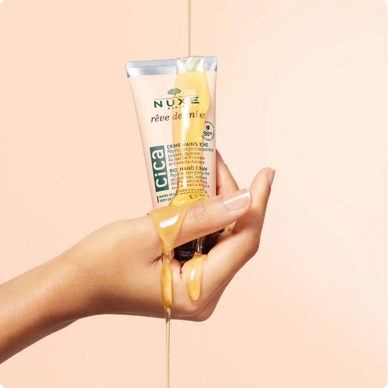 REVE DE MIEL Cica Rich Hand Cream