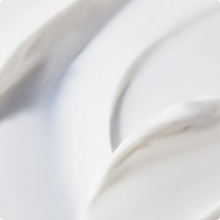 CREME FRAICHE DE BEAUTE 3-in-1
