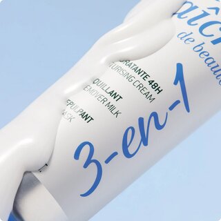 CREME FRAICHE DE BEAUTE 3-in-1